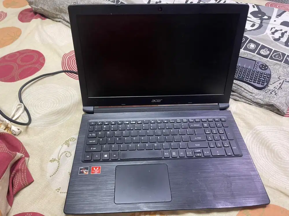 Dijual Acer Ryzen 5 spec tinggi bekas kuliah