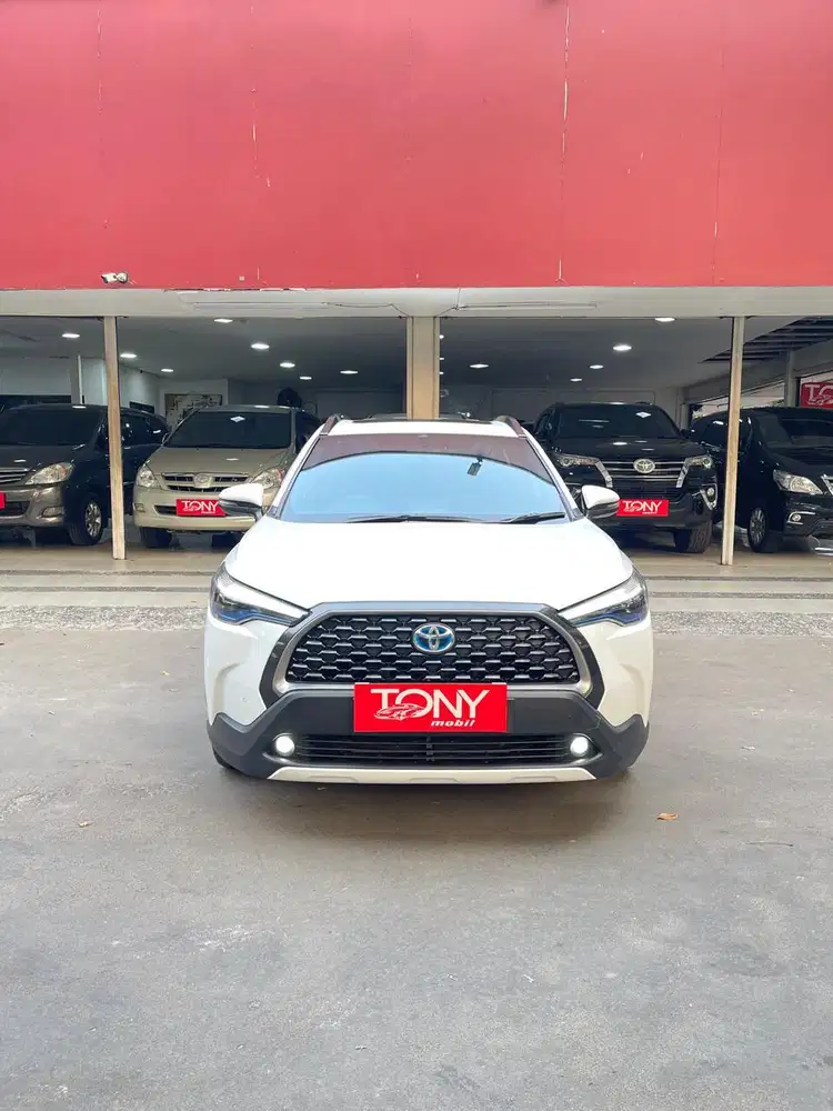 Toyota Corolla Cross Hybrid AT Sunroof 2021 Putih