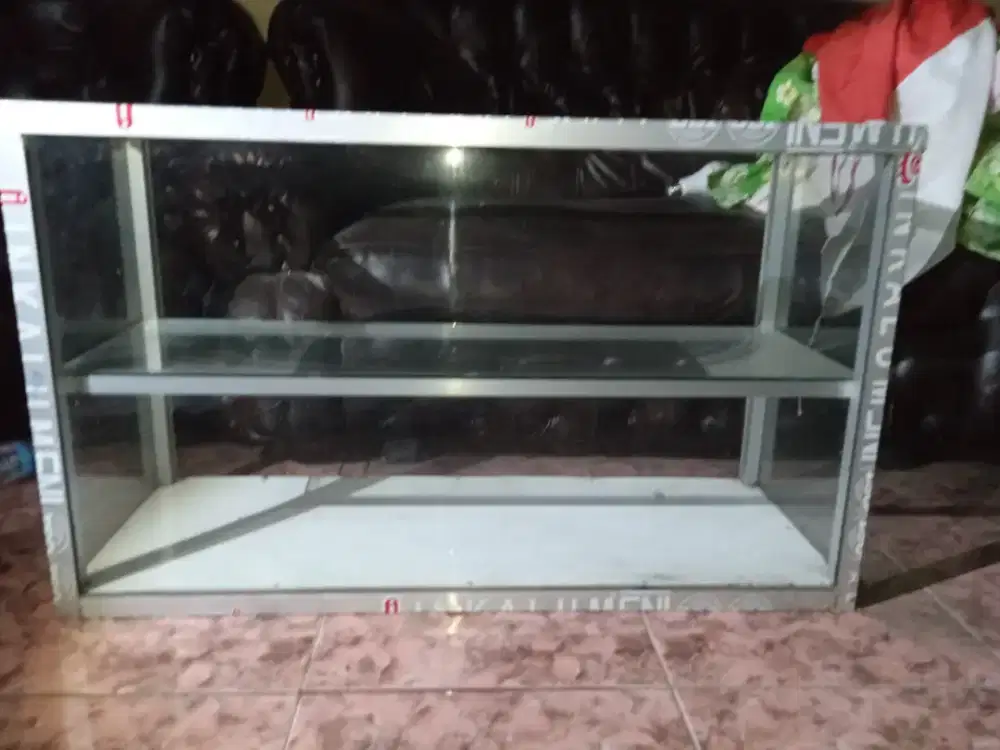 Dijual etalase makanan ukuran 1 m × 60cm