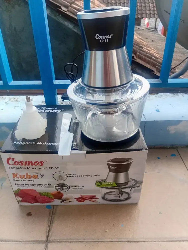Dijual segera BU 450 rb.  Pengolah makanan cooper cosmos kuba 1,7 lt.