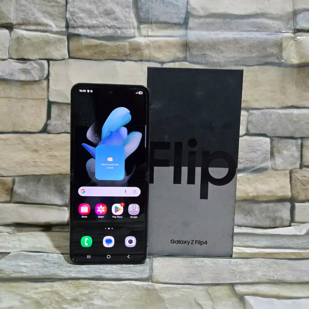 Samsung Galaxy Z Flip 4 5G 8/256 Resmi SEIN Fulset segel mulus 95%