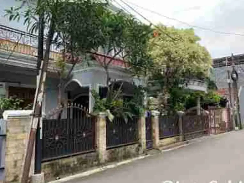 rumah Hoek dkt mall ggp galaxy