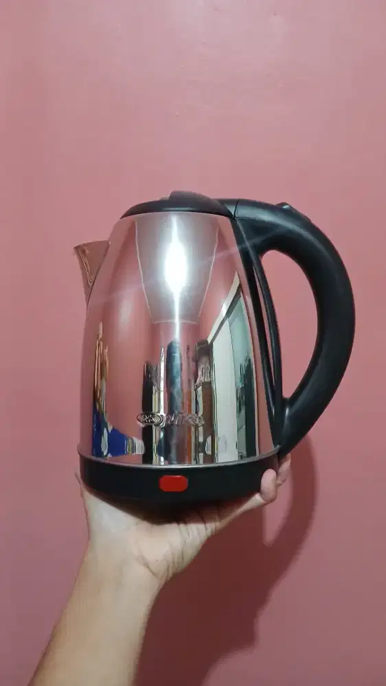 Teko Listrik Niko EK18