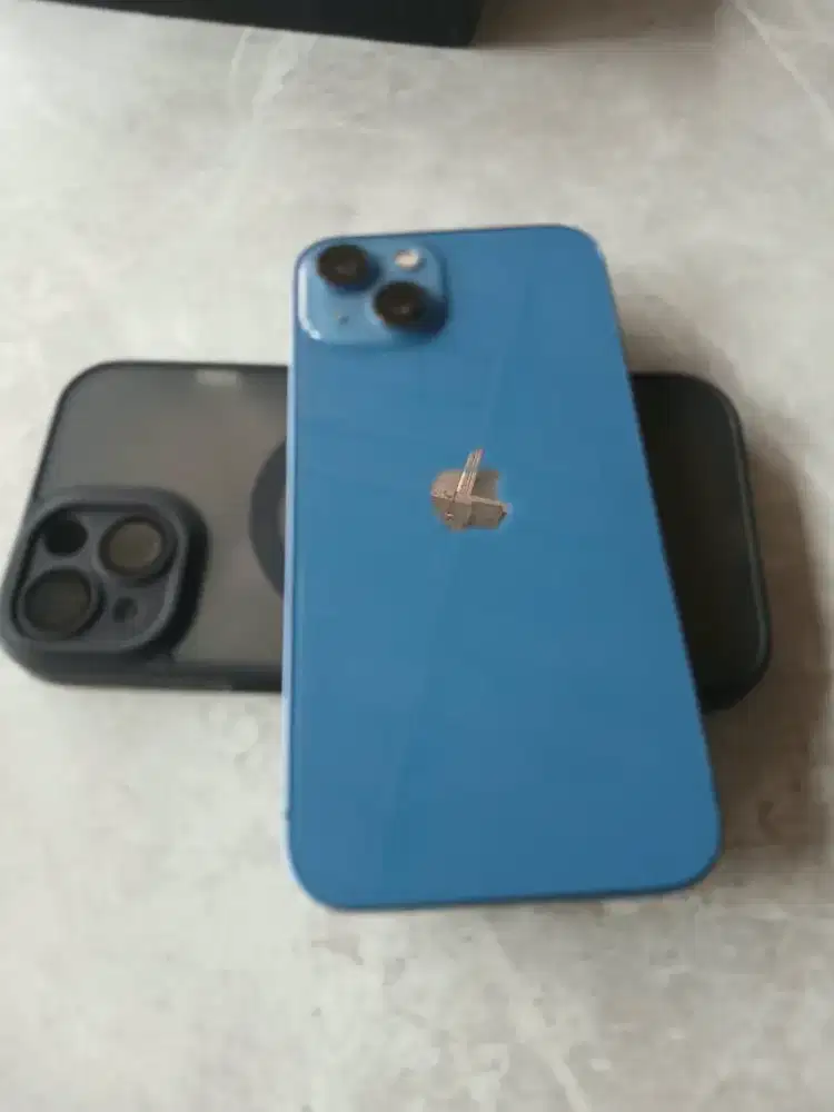 Ip 13 ibox (128) fullset terawat bonus 3 case