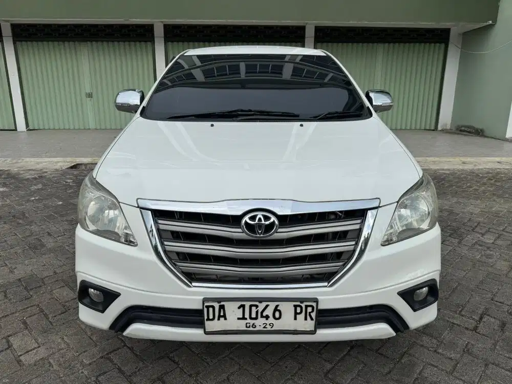 Grand Innova Barong G 2,0 Matic Bensin