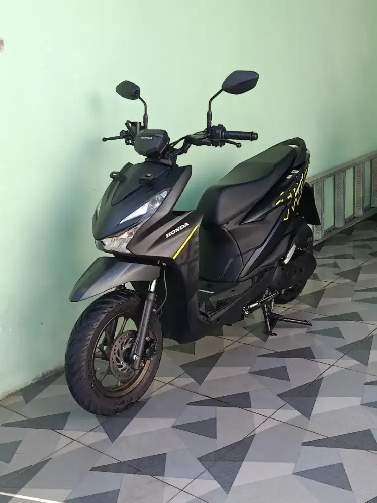 honda beat street 2025 km 3000