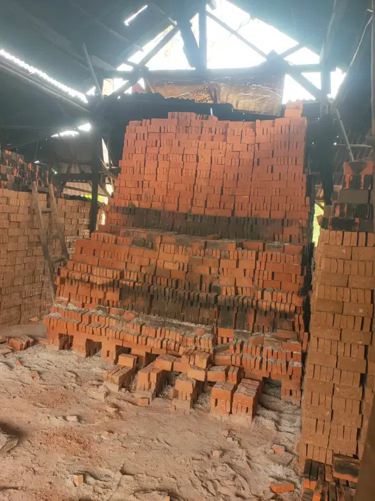Batu bata merah press