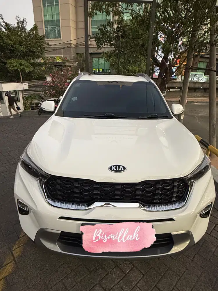 KIA SONET 1.5 Premiere Kondisi Mulus Seperti Baru