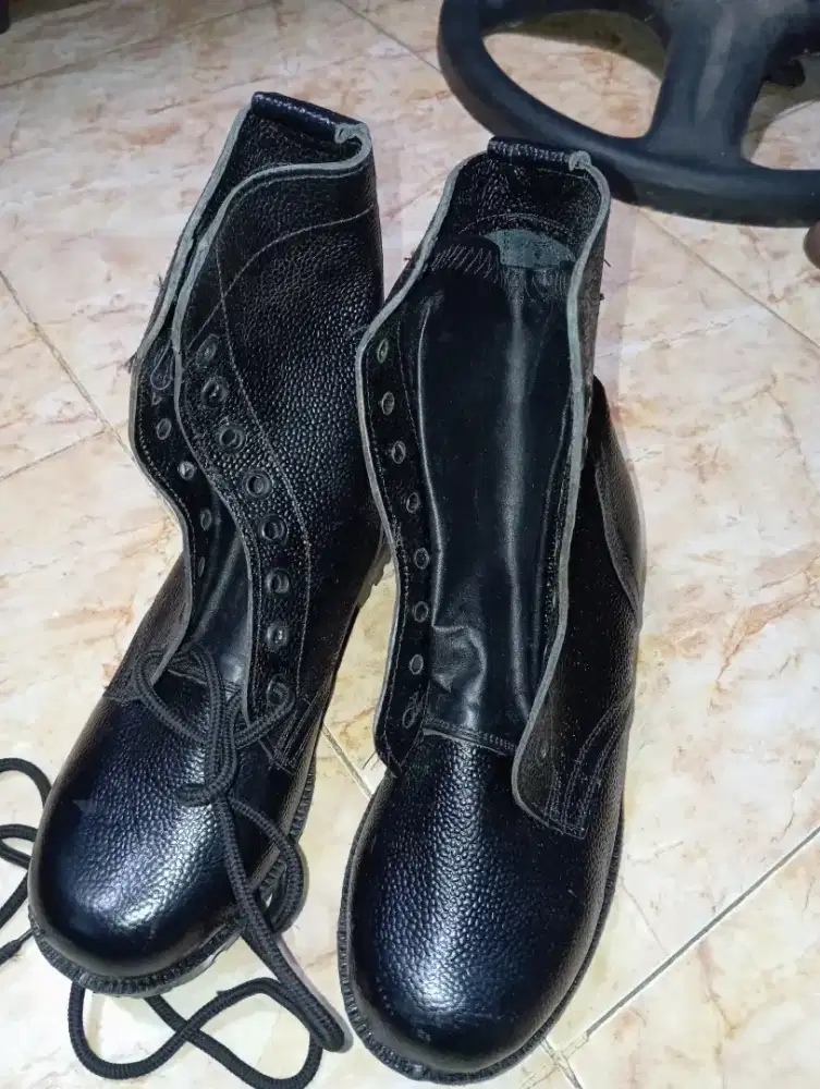 Sepatu Pdl kulit jeruk