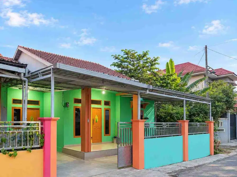 DIJUAL – Rumah SHM LT 220/LB 126 m² Semi Furnished 3 KT Banjarmasin Timur
