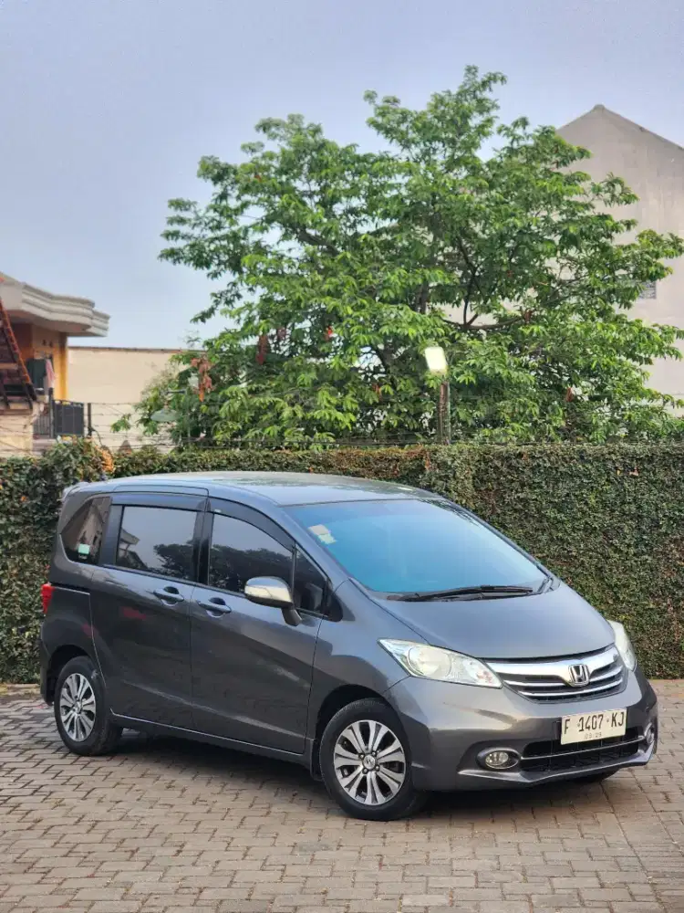 Honda Freed PSD 2013 Ac Double Istimewa