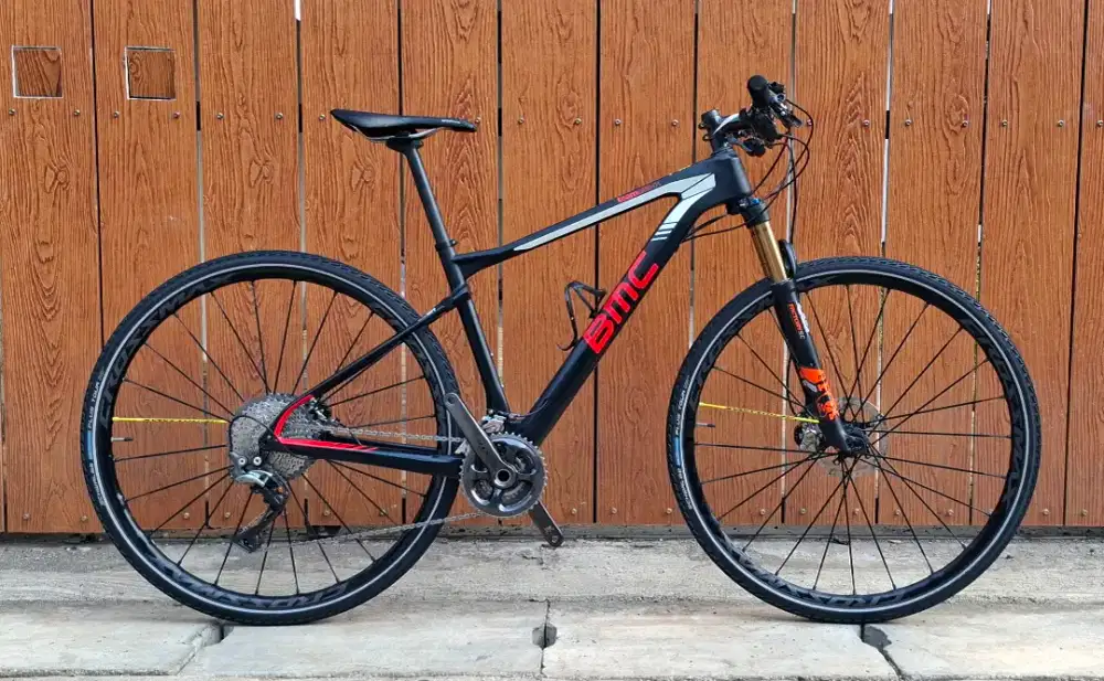 Sepeda BMC Team Elite XTR Fox