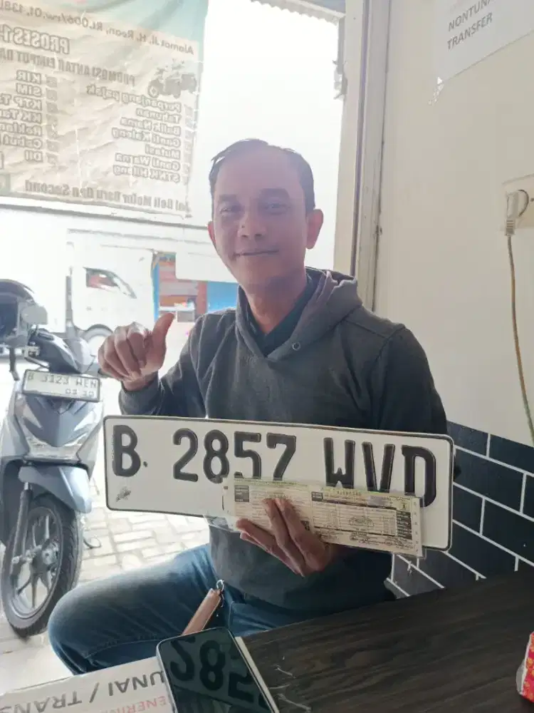 birojasa ganti kaleng , balik nama , mutasi