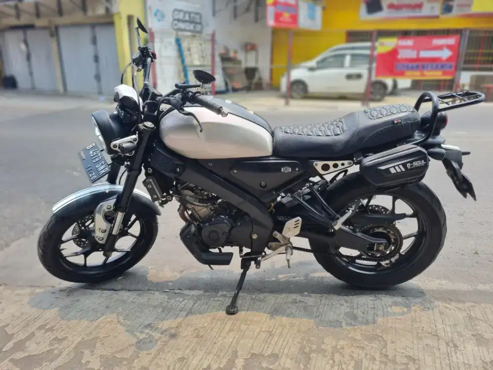 YAMAHA XSR 2021