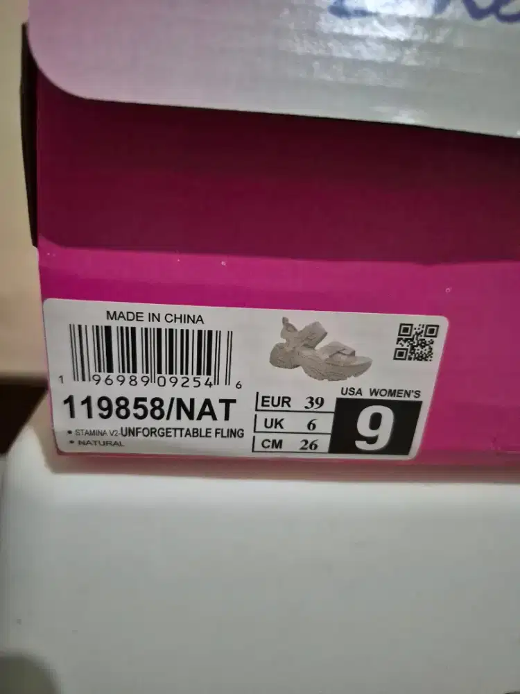 Skechers Yoga Woman