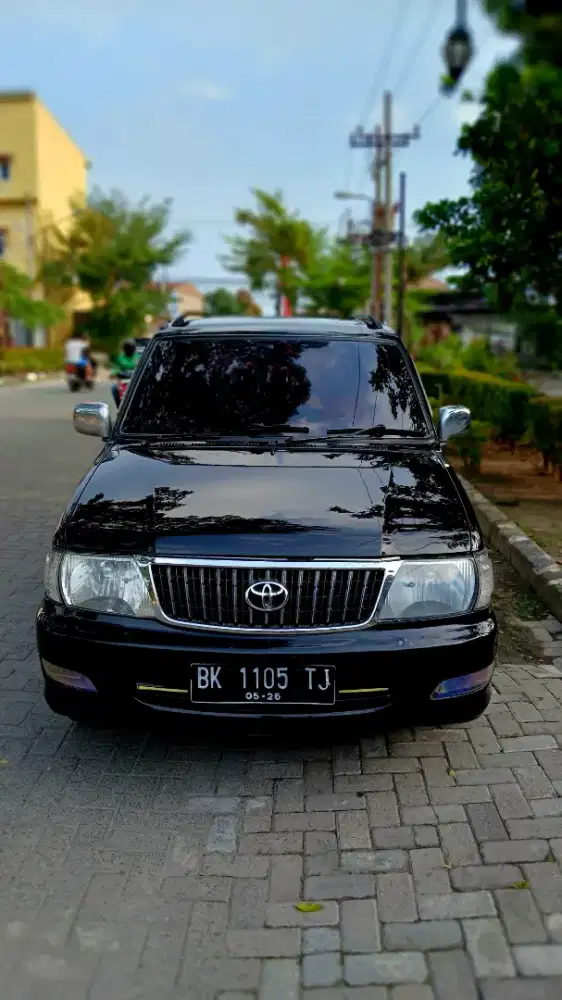 Toyota Kijang Kapsul KF70 Short 1997