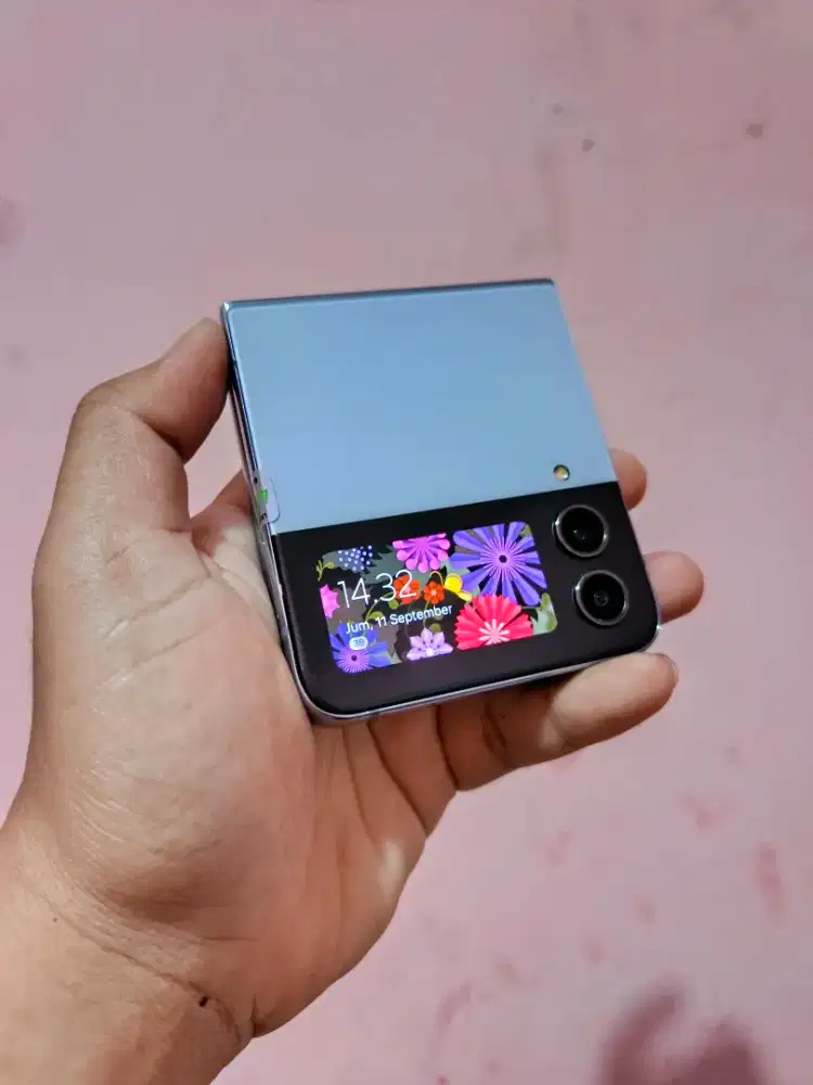 JUAL CEPAT SAMSUNG Z FLIP 4 5G 512 GB RESMI SEIN SECOND MURAH