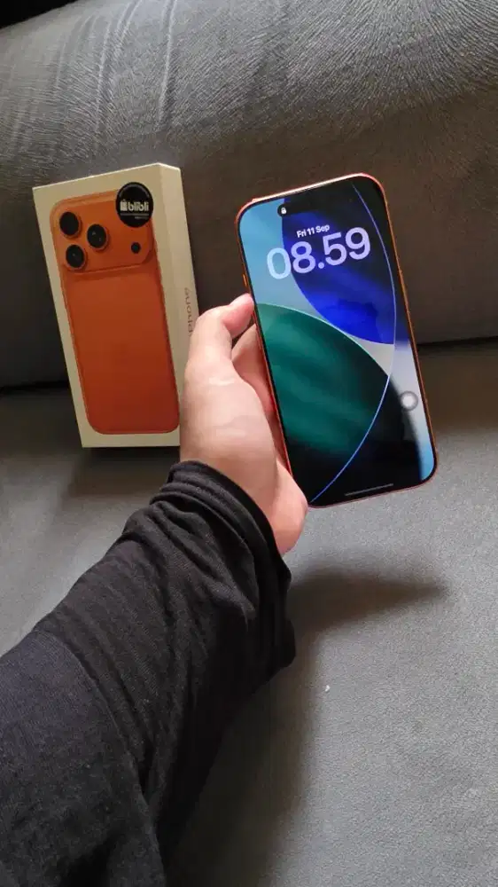 IPHONE 17 PRO 256GB RESMI INDONESIA BLIBLI GDN - COSMIC ORANGE