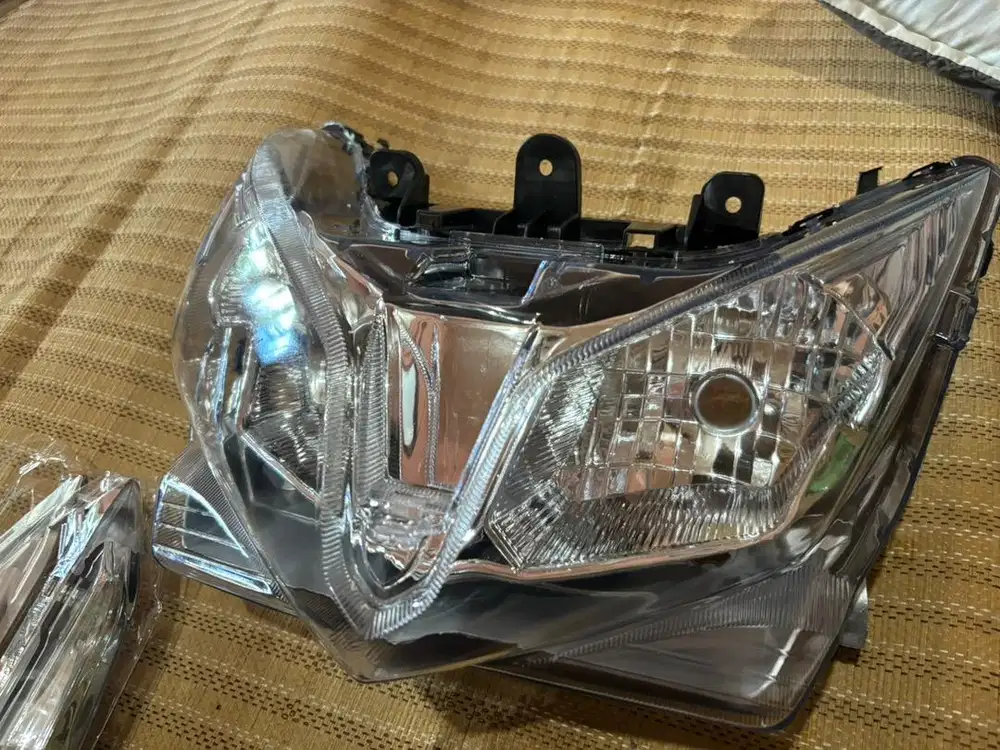 LAMPU HONDA VARIO TECHNO 2012 PLUS SEIN