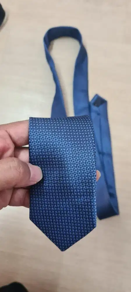 Dasi formal kantoran pria premium blue navy, dasi panjang premium