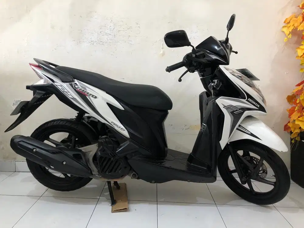 Honda Vario 125 Th.2014 hitam putih!!