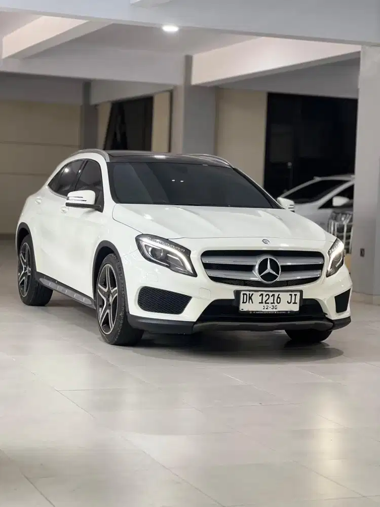 Mercy GLA 200 AMG Line 2015 Low KM