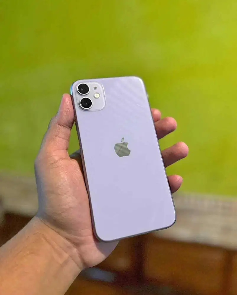 Iphone 11 64 (Puurple)