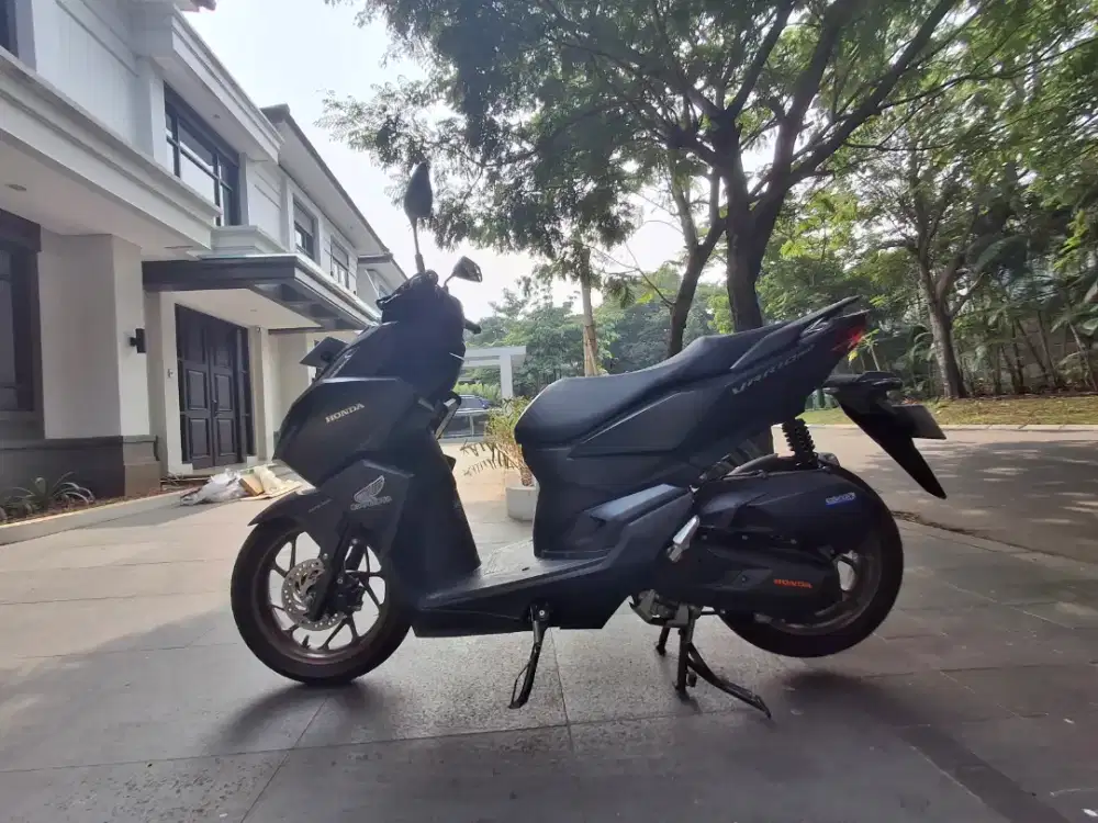Honda vario 160 cbs low km istimewah