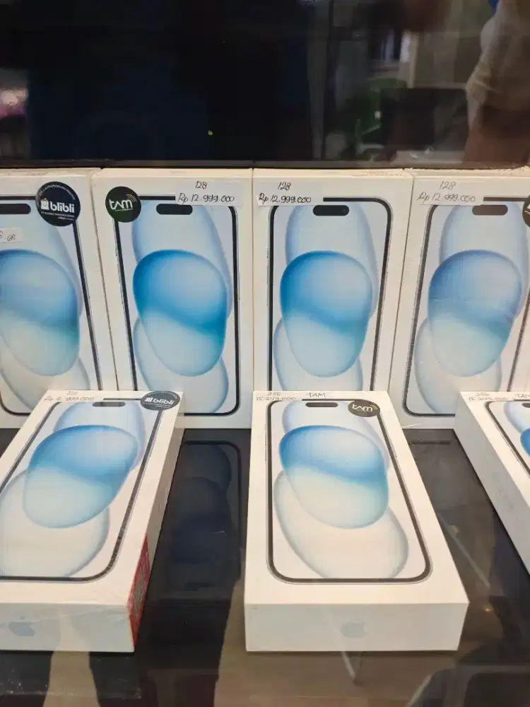 IPHONE 15 . IBOX BERGARANSI TAM