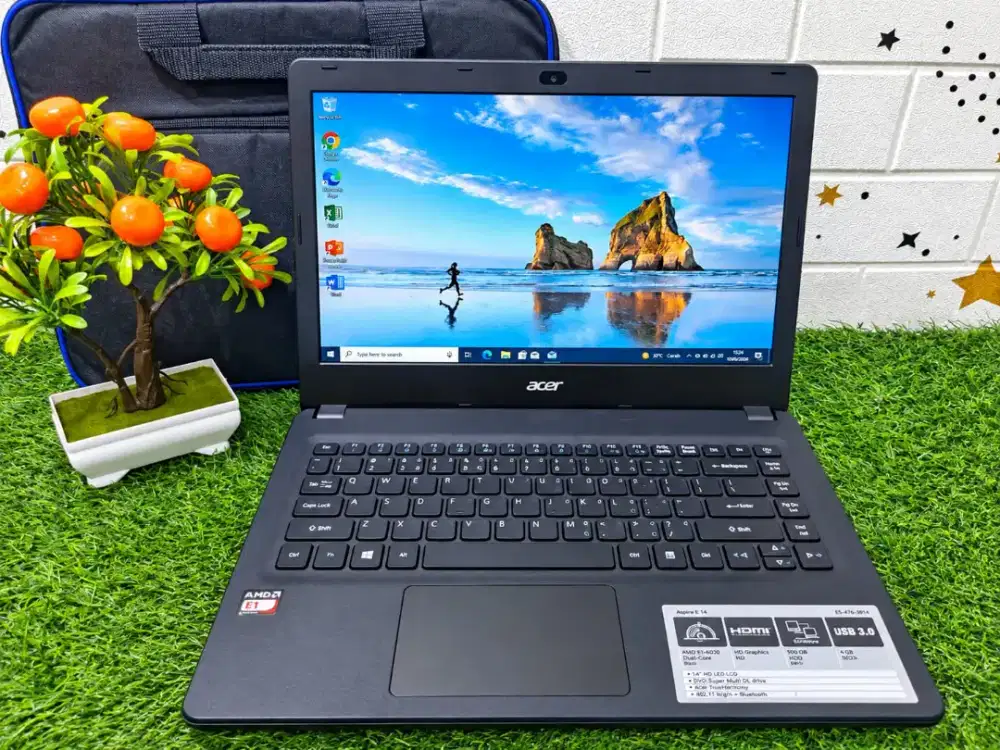 Laptop Es1 ram 4 hdd 500 GB + 500 GB siap pakai