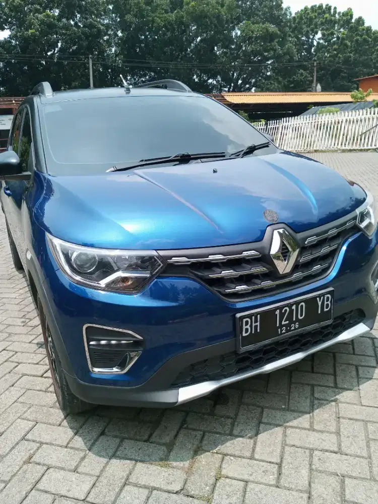 Renault Triber 1.0 RXZ Terlengkap 2021 akhir.Premium.Fitur canggih