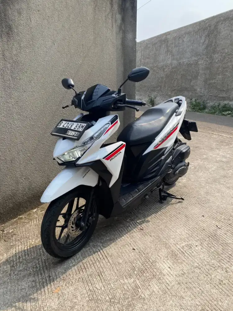Honda Vario 2017 putih pajak hidup surat lengkap