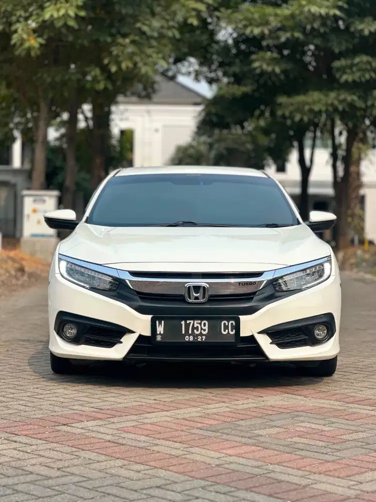 DP 1 JUTA AJA CIVIC TURBO ES 2018 MATIC TOP KONDISI