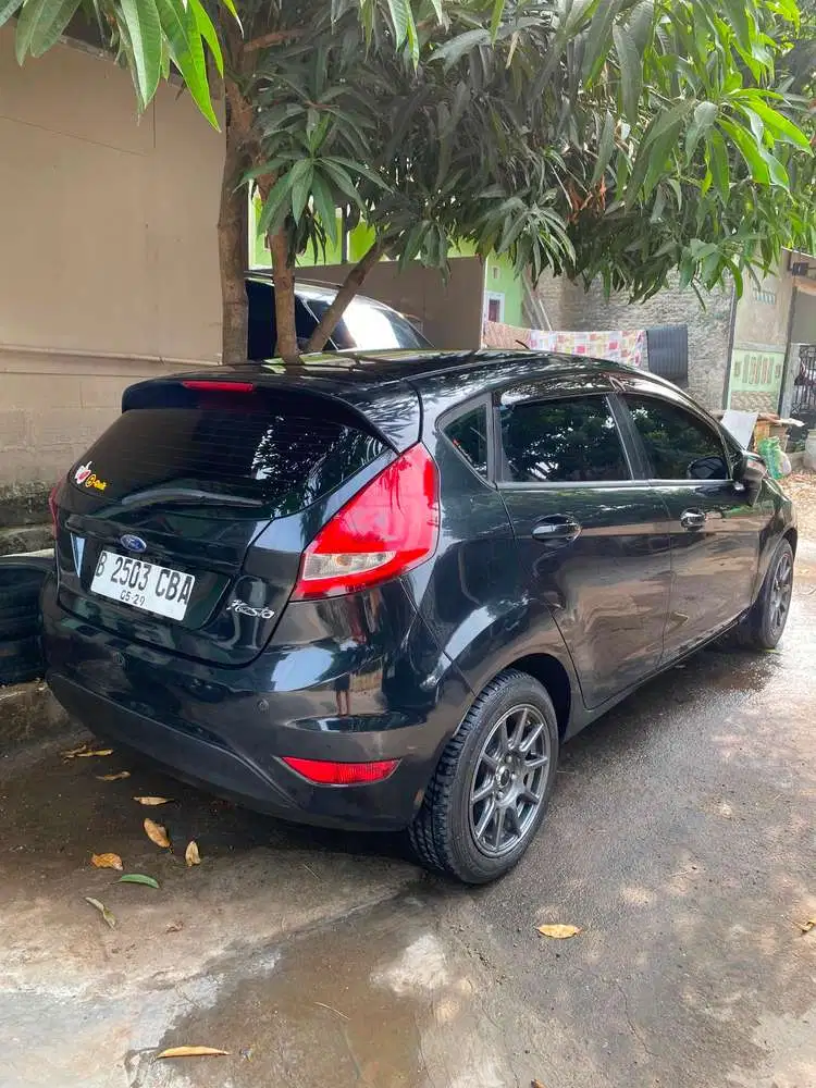 Ford Fiesta 2012 Bensin