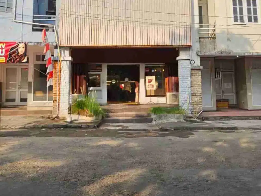 RUKO 2 LANTAI STRATEGIS LANGSUNG PASSIVE INCOME