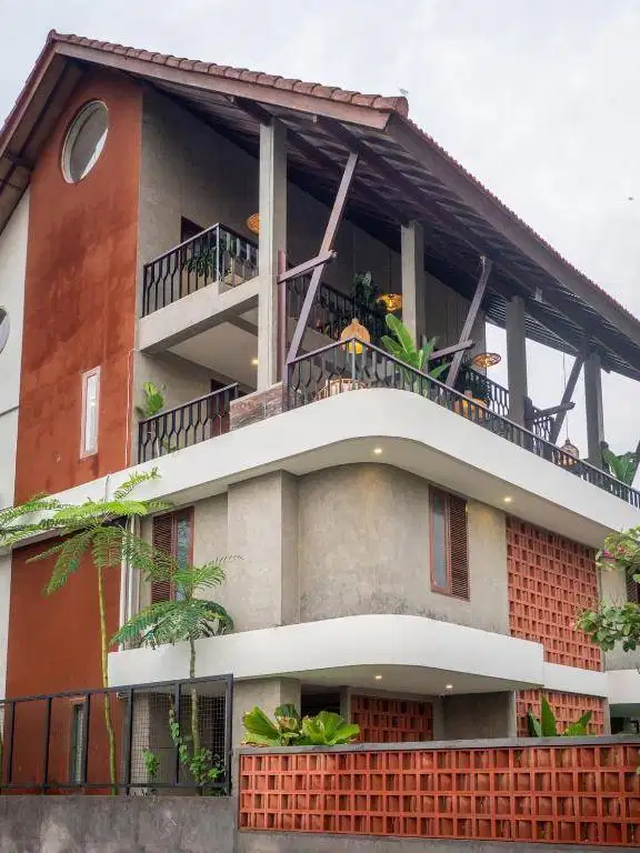 6 UNIT LOFT APARTMENT, PETULU, UBUD