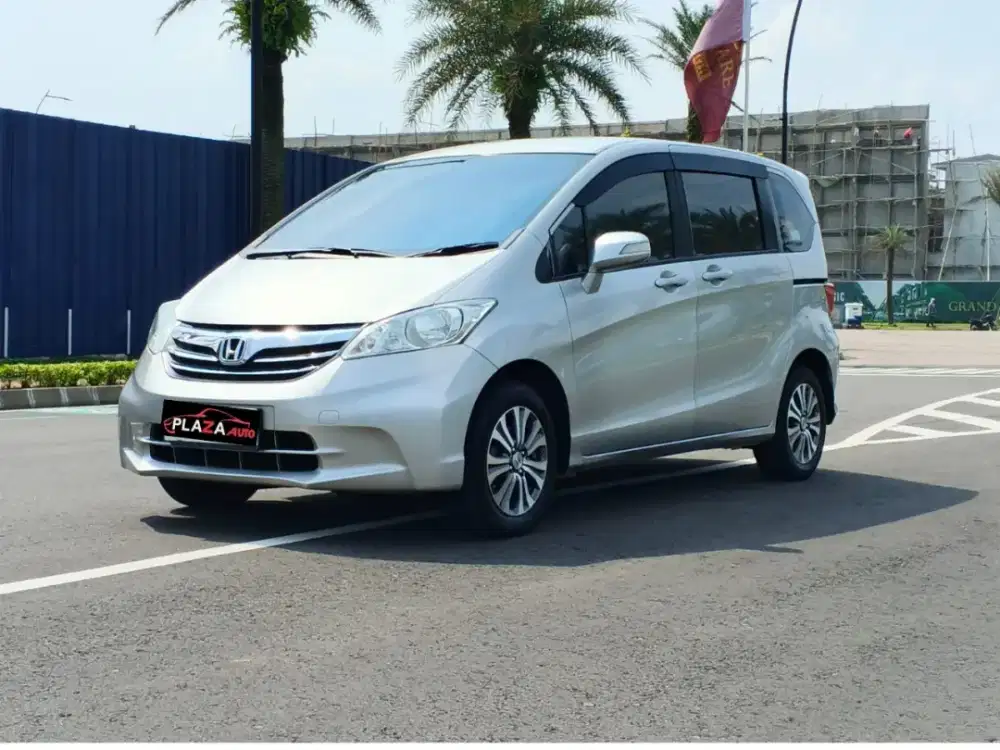 Honda Freed 2013
PSD 1.5 Automatic HARGA TEMURAH BERGARANSI
