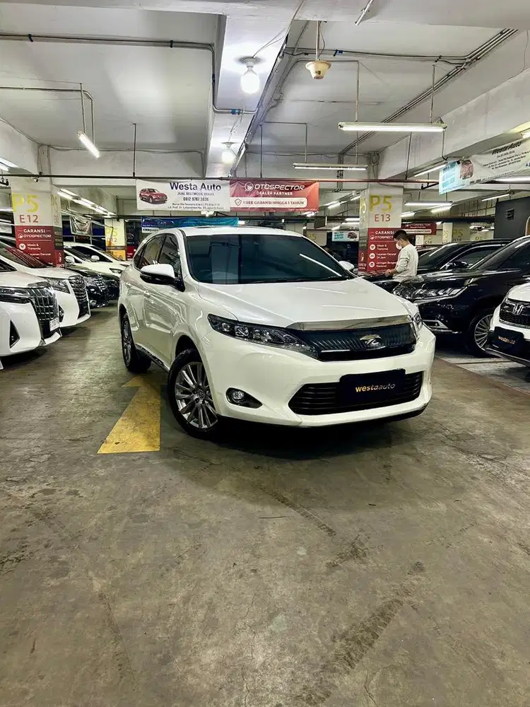 KM 75rb Toyota Harrier 2.0 Premium Advance 2015 Low KM