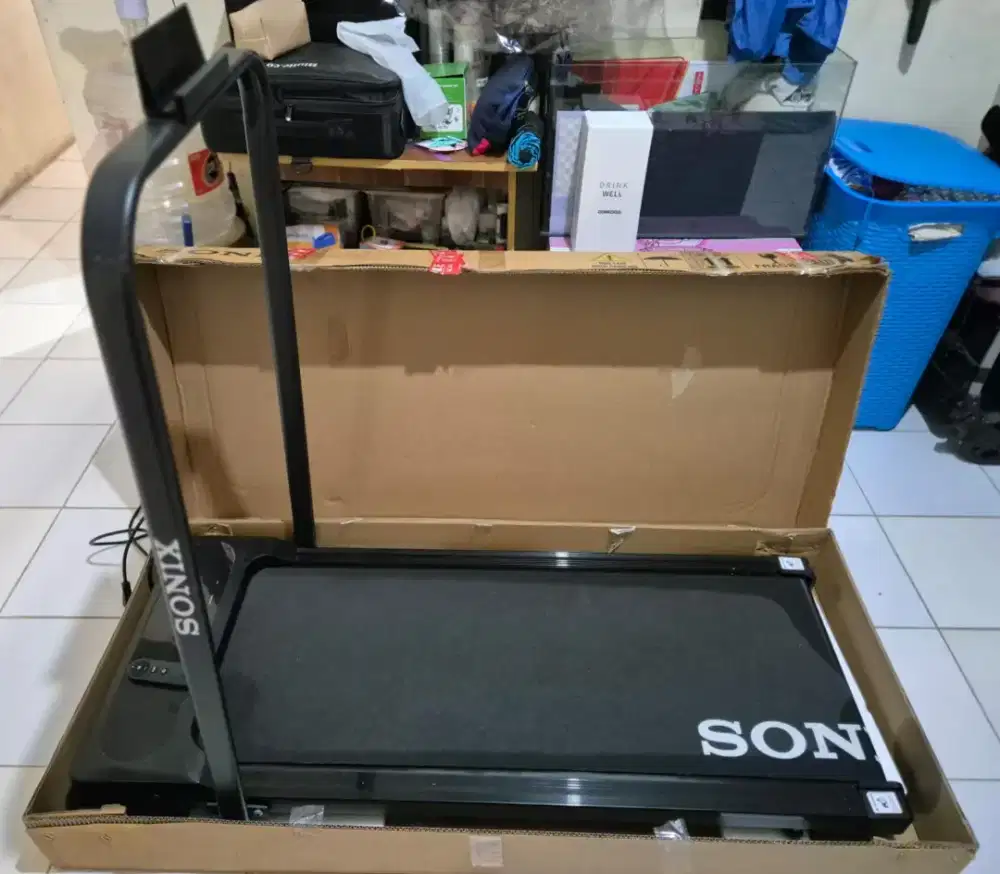 SONIX INCLINE TREADMILL