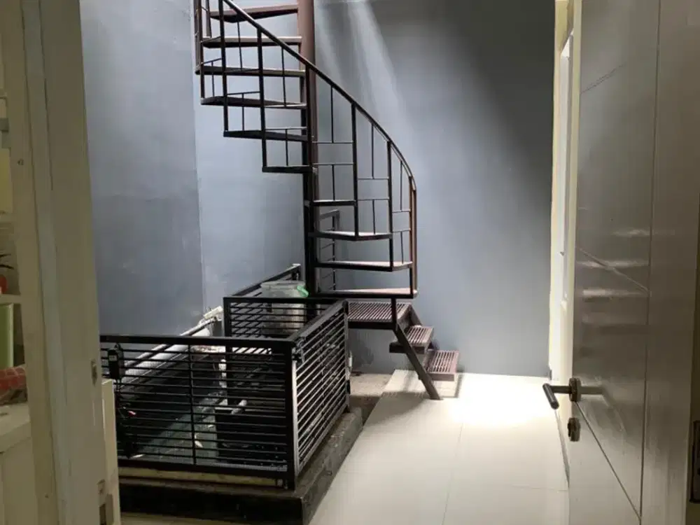 TERMURAH DIJUAL RUMAH 1,5 LANTAI TAMAN KOPO INDAH 3 / TKI 3 KOTA BANDUNG STRATEGIS