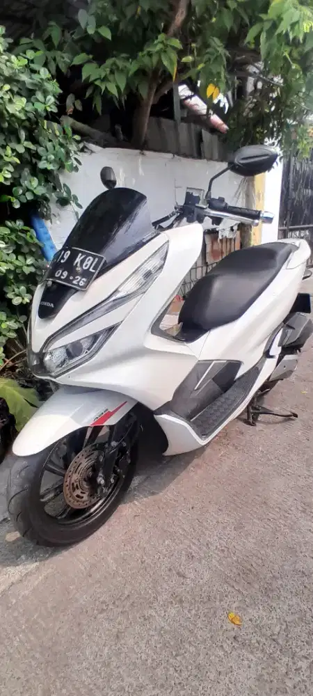 Bismillah jual honda pcx thn 2019