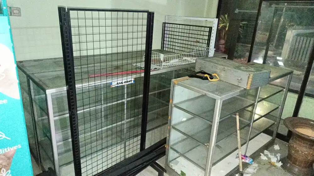 Jual Etalase Ukuran 2Meter