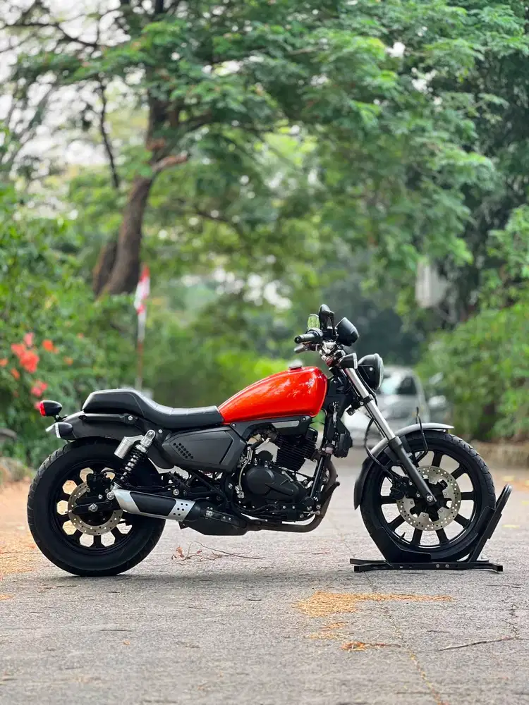 BENELLI MOTOBI EVO 200 ORANGE 2024 KM 2K PAJAK PANJANG SUPER GRESS
