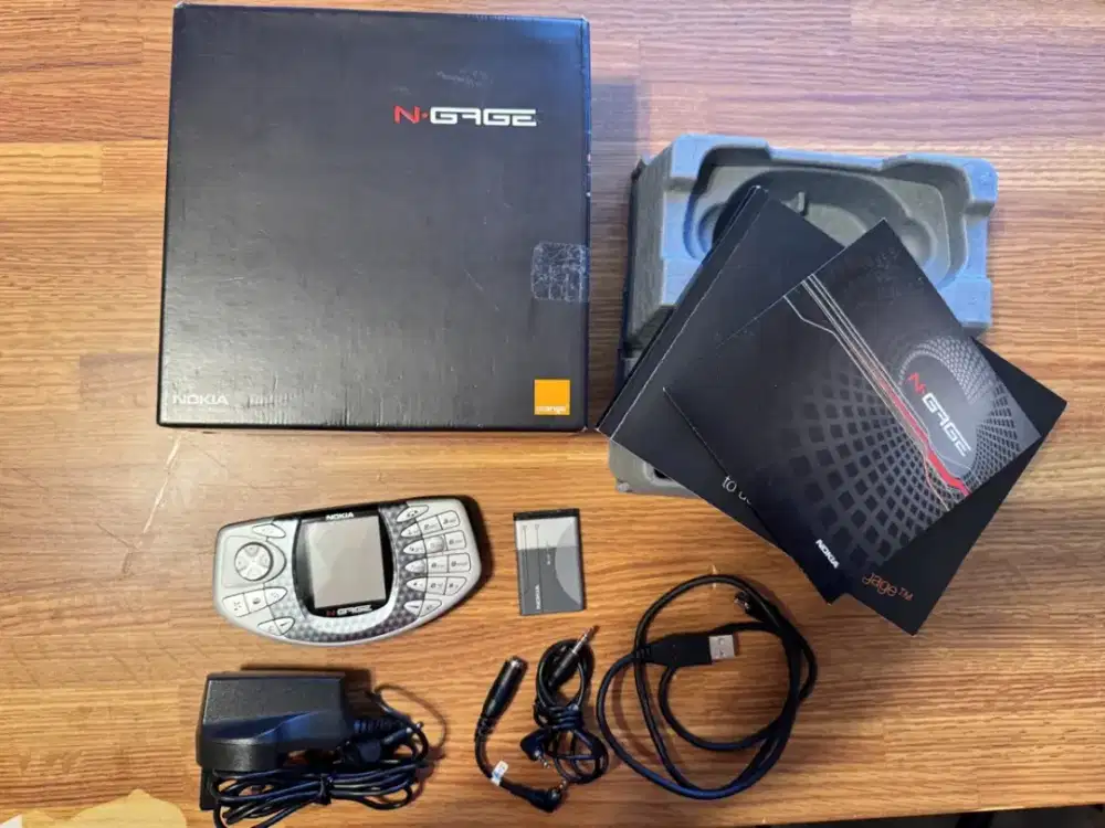 RARE Nokia N-Gage Vintage Gaming Phone in Original Box (Matching IMEI)