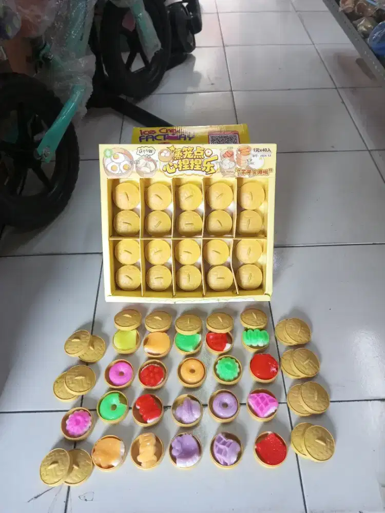 Mainan anak squishy dumpling mini rundom