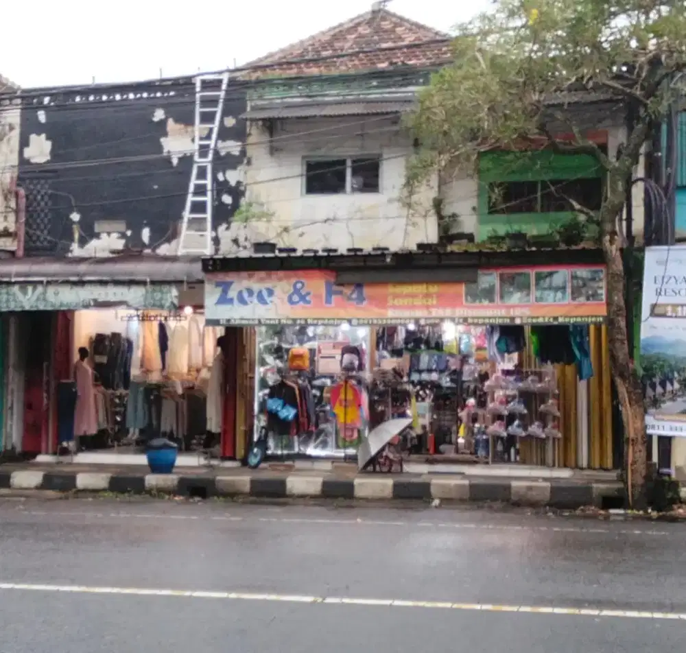 Rumah Tinggal Jalan Raya Kepanjen - Malang 392m2