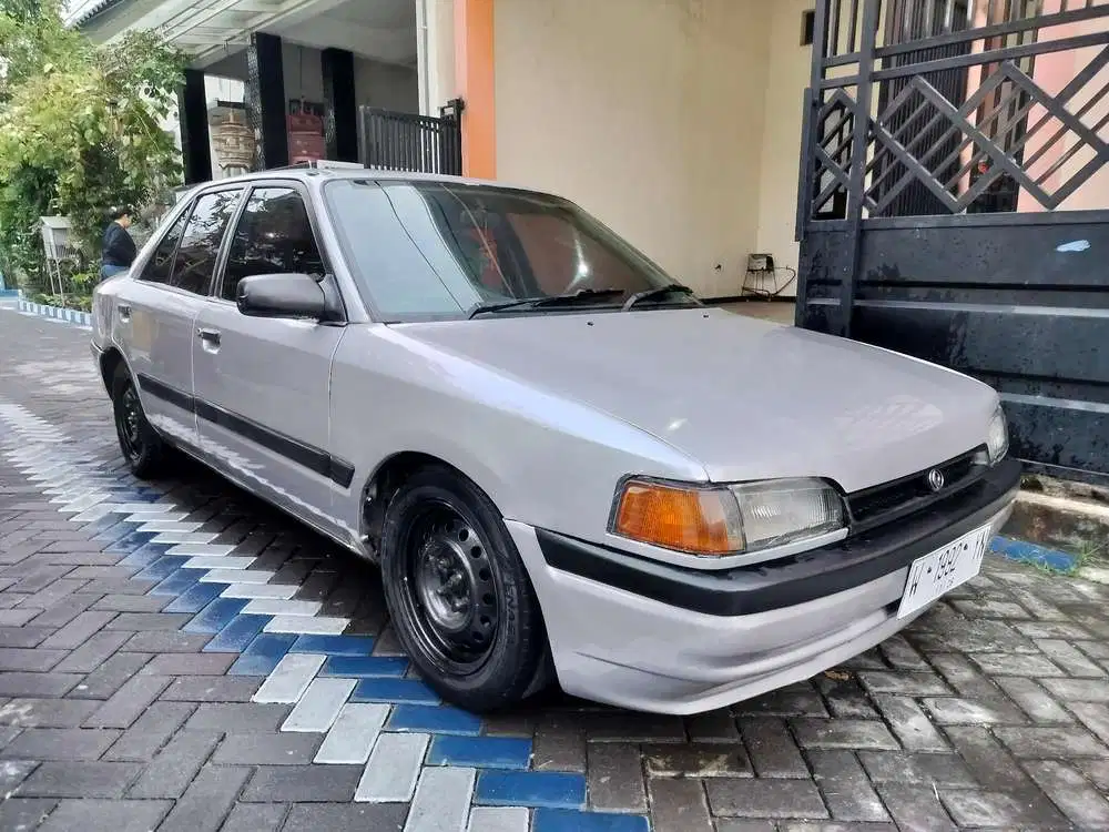 Mazda 323 Interplay 1997
