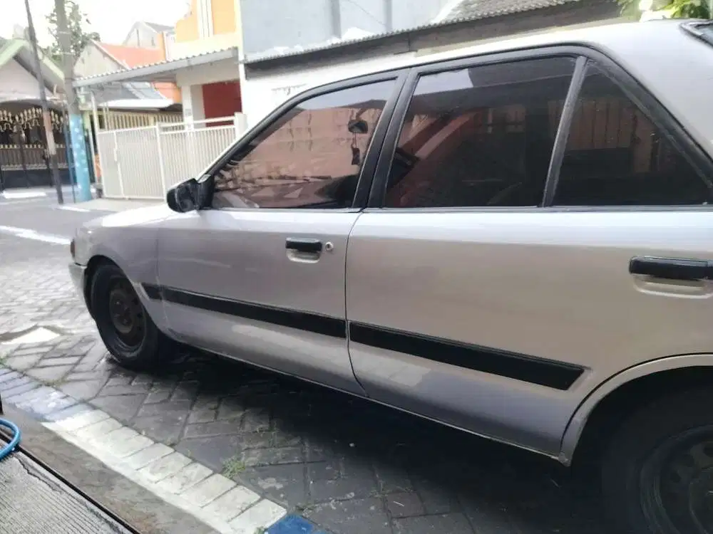 Mazda 323 1997 Bensin