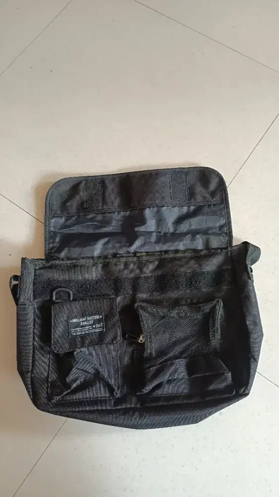 JUAL MESSENGER BAG