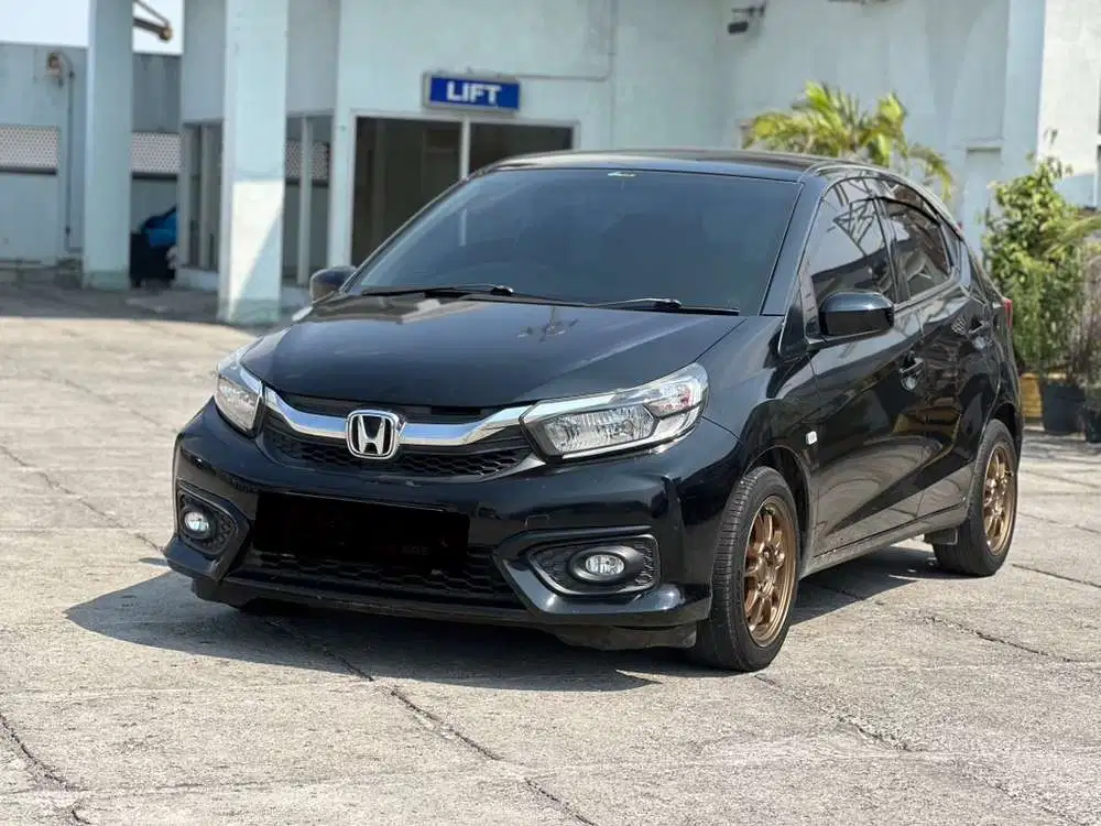 Honda Brio E 2020 Matic Hitam Dijual Cepat BU